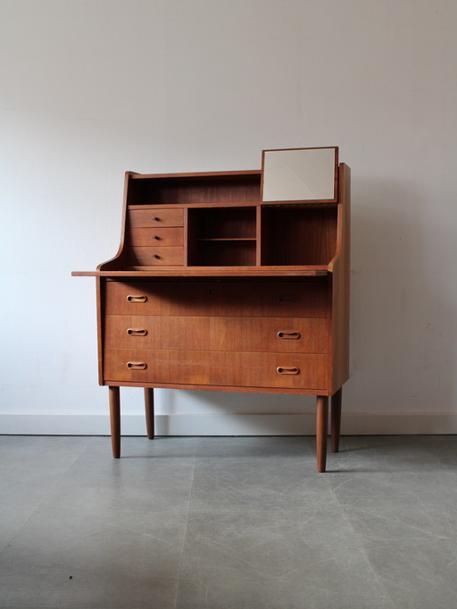 Scrivania danese vintage in teak