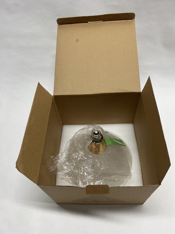 Image 1 of booo! lampshade bulb for front design