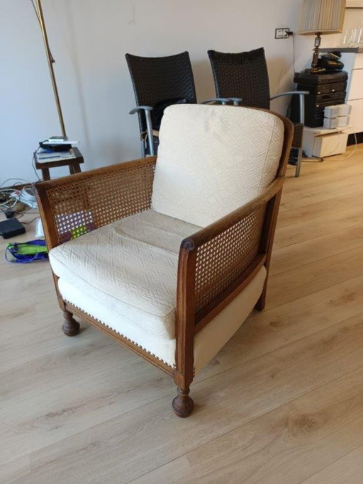 Antiker Stuhl (65 x 78 x 75 cm) mit 2 Kissen