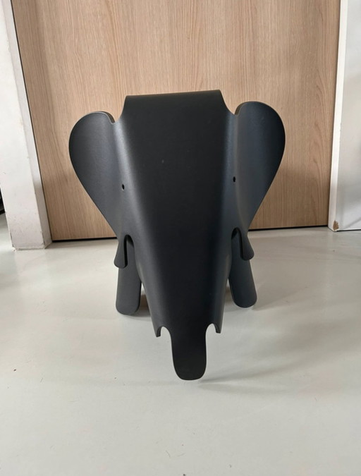 Vitra Eames Elephant