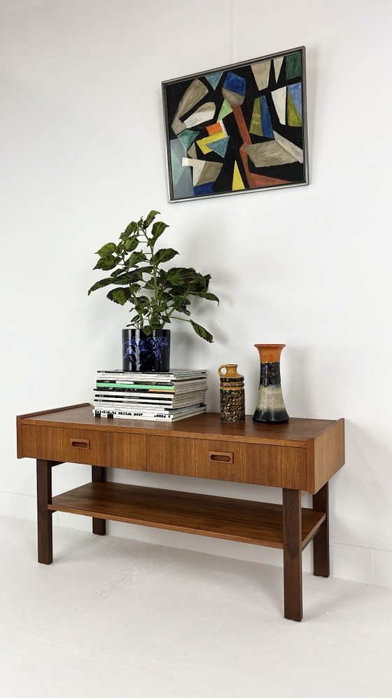 Credenza vintage svedese in impiallacciatura di teak – Credenze, Mid Century Modern (photo 2 of 9)