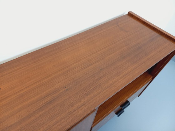 Image 1 of Vintage Scandinavian-style teak sideboard from the 1960s