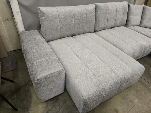 Salon Mystic in fabric Fusion 335x200