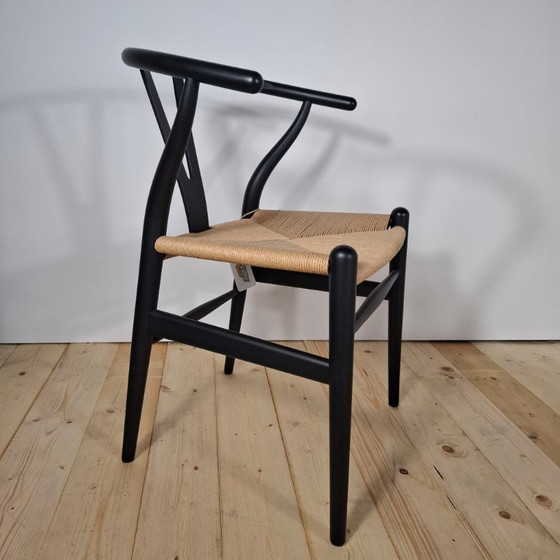 Image 1 of SET DI 4 SEDIE ORIGINALI CARL HANSEN CH24