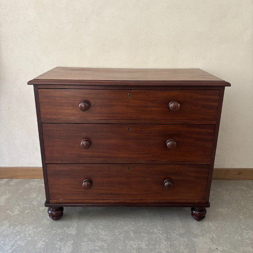 Commode anglaise en acajou