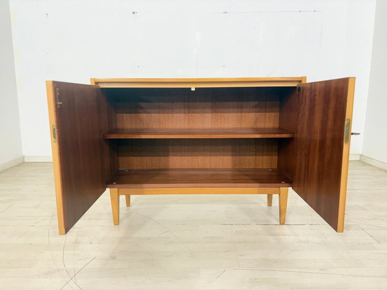 Image 1 of Commode uit de jaren 60 / Vintage commode / Commode in mid-century stijl