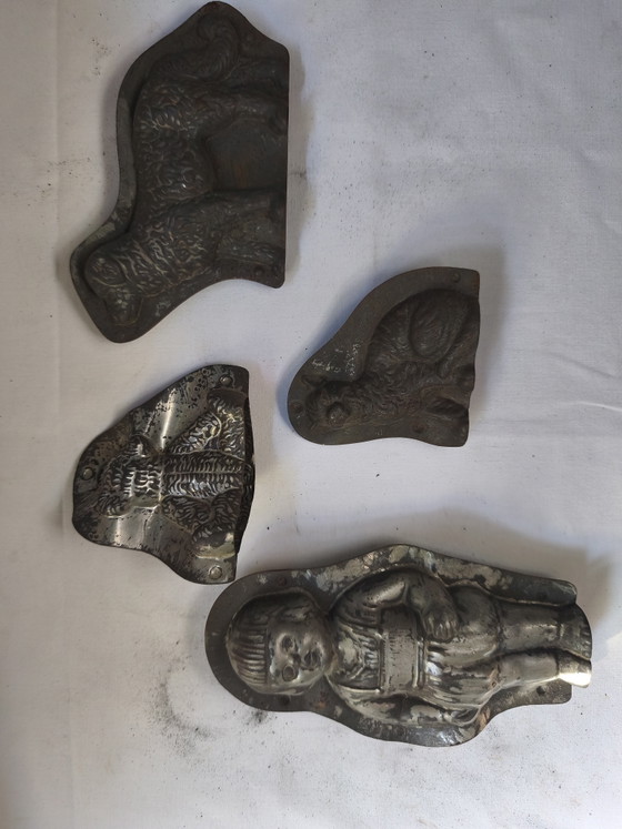 Image 1 of Complete lot of 4 antique designer chocolate molds