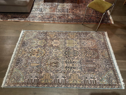 Tappeto Kashmir in seta tessuta a mano su cotone