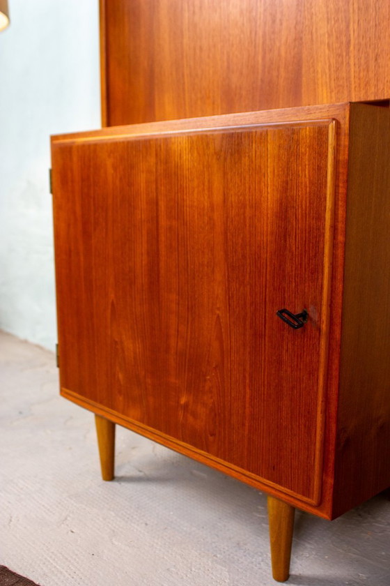 Image 1 of Vintage teakhouten dressoir/secretkast/boekenkast uit het midden van de 20e eeuw.