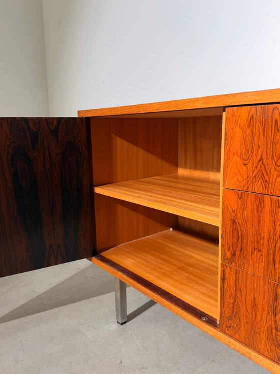 Credenza in palissandro Alfred Hendrickx – Belgio, anni '60 – Credenze (photo 5 of 7)