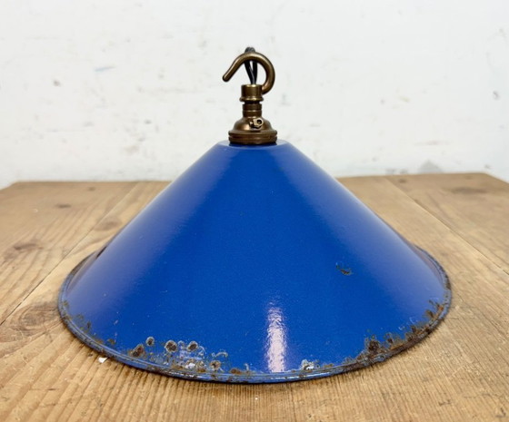 Image 1 of Lampada a sospensione industriale in smalto blu, anni '50