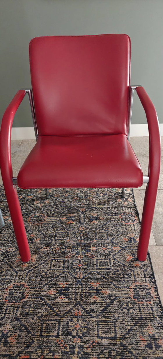 Image 1 of Leolux dining table with 8 matching leather Leolux chairs