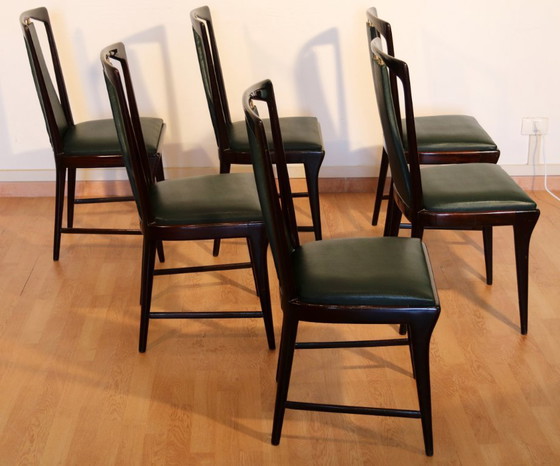 Image 1 of Set of 6 mid-century chairs by Osvaldo Borsani, Atelier Borsani Varedo, mahogany, rosewood, leather, and brass, Italy, 1950s