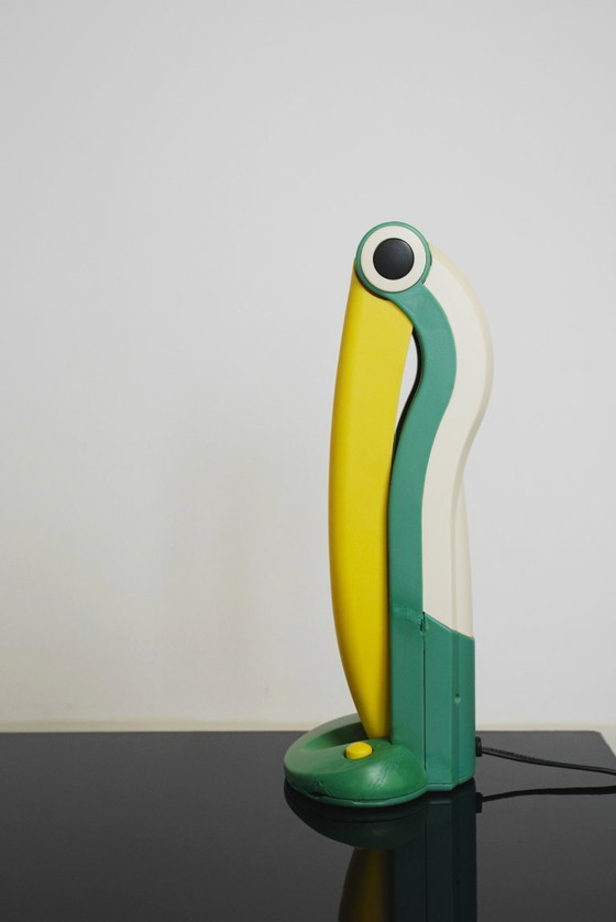 Image 1 of Lampada da scrivania HT Huang Toucan, luce da tavolo postmoderna in plastica, illuminazione colorata anni '80.