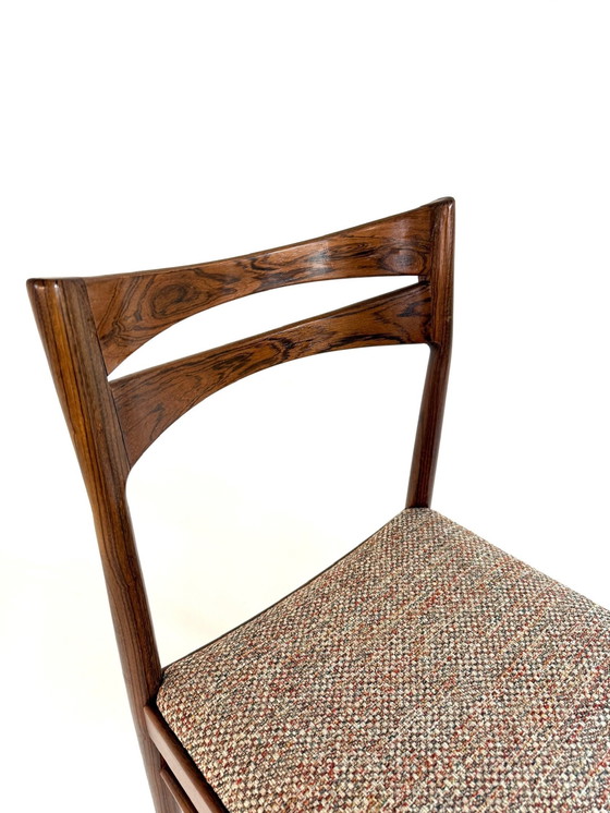 Image 1 of Ensemble de 4 chaises danoises vintage restaurées '60