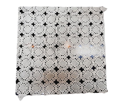Tovaglia vintage all'uncinetto fatta a mano 77X72 CM