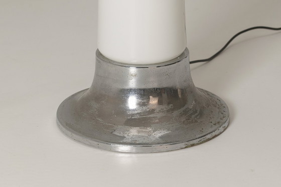 Image 1 of Stehlampe aus weißem Glas - Carlo Nason