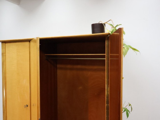 Image 1 of Armadio vintage a 3 ante, giallo/nero, anni '70.