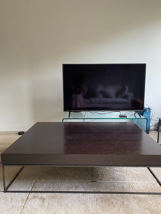 Couchtisch - Holz und Stahlbeine