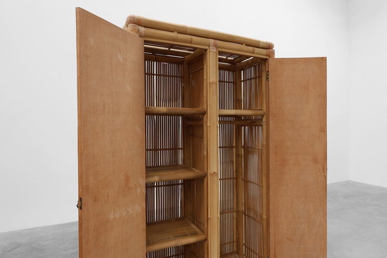 Image 1 of  Mid-eeuwse kast van bamboe en rotan, Italië ca. 1960