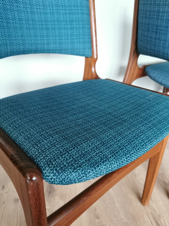 Image 1 of 6 chaises de salle à manger vintage du milieu du siècle par Erik Buch