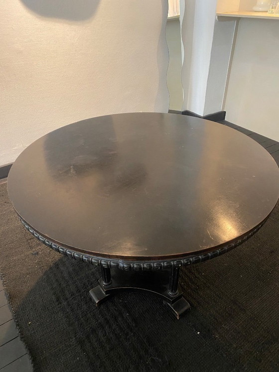 Image 1 of Klassieke zwarte houten tafel 