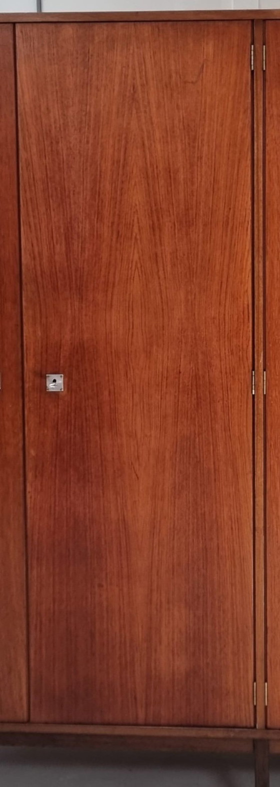 Image 1 of Mid Century kledingkast