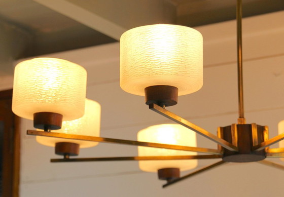 Image 1 of Lampadario scandinavo a otto luci, teak, ottone e opalino, metà secolo