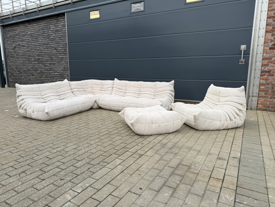 Image 1 of Ligne Roset Togo 3zit, 2zit en hoek in Beige Ribcord (Velours côtelé) 10/10 staat!!