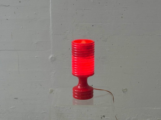 Image 1 of Lampada da tavolo rossa in pietra, stile futuristico, anni '70.