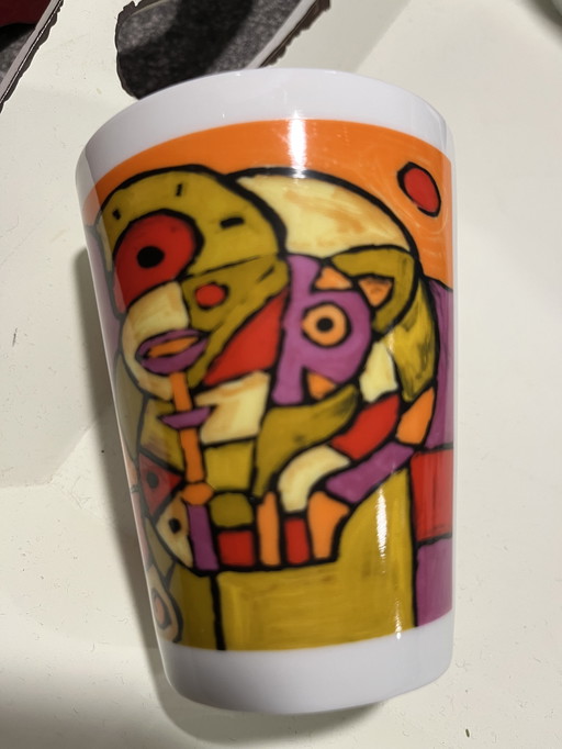 7 Art cups