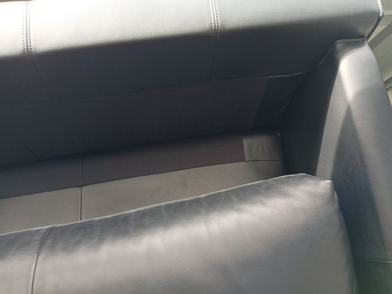 Image 1 of Canapé deux places Heelz de Design on Stock en cuir basque noir chic