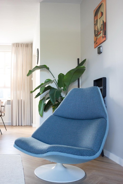 Artifort F510 Nieuw Gestoffeerd Ploegwool Ploegstof Blauw Panama