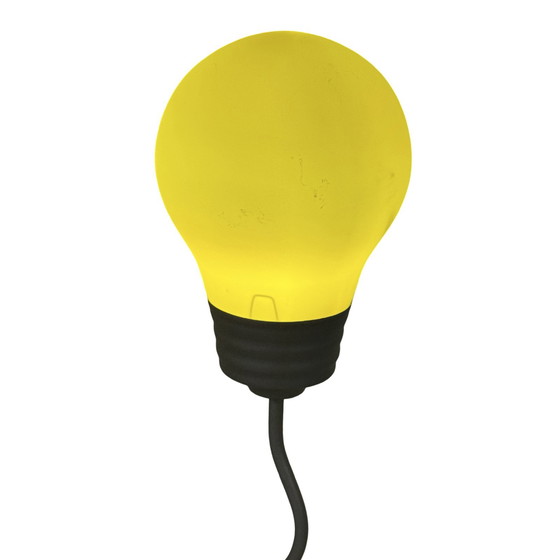 Image 1 of Postmodern / Memphis style or pop art - Squiggly table lamp with a Yellow bulb - 1990’s