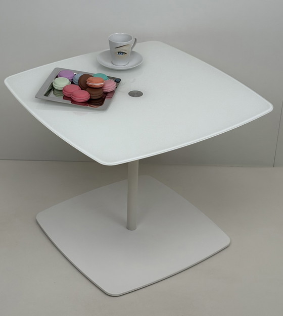Image 1 of Tonelli Anemone Table basse carrée design italien