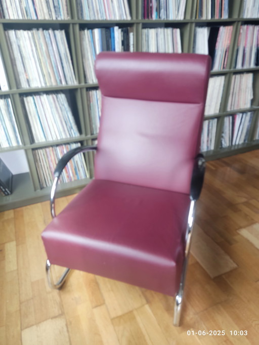 Plaster van der Stroom armchair.