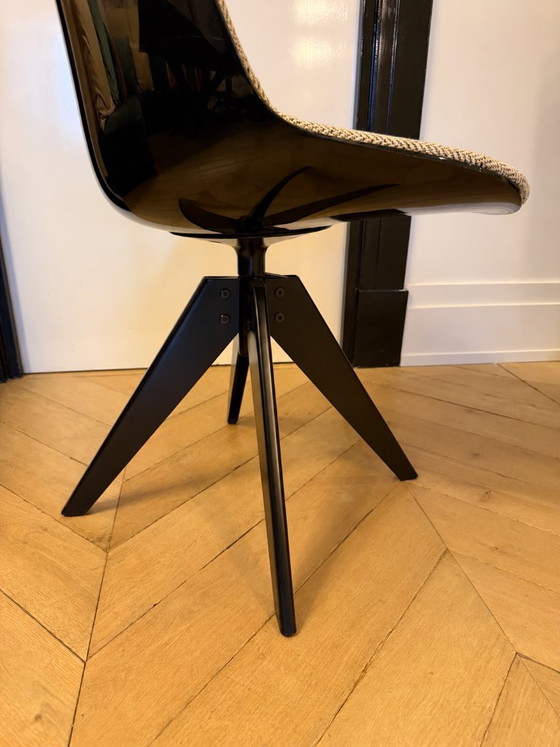 Sedia girevole nera e beige, MDF Italia, Sedie girevoli, Tessile, Plastica, Nero, Modern (foto 3 di 5)