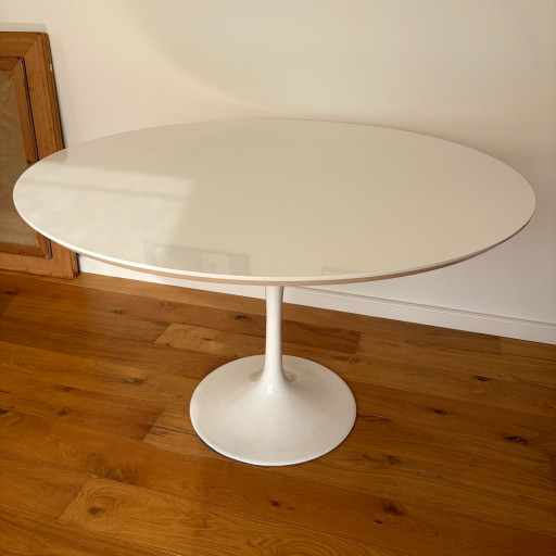 Ronde tulpvoettafel wit hoogglans 120 cm - Saarinen stijl