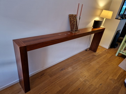 Belle console