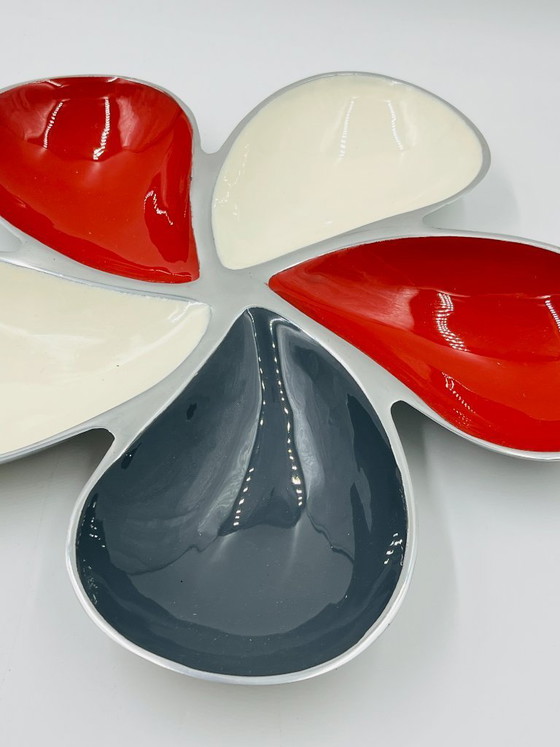 Image 1 of Vintage solid aluminum enameled flower appetizer platter, 39cm