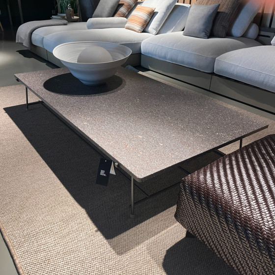 Image 1 of Tavolino da caffè Flexform Any Day Outdoor