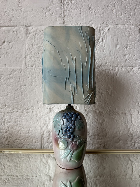 Image 1 of Handgefertigte Majolikalampe mit Fruchtmotiv, 1970er Jahre