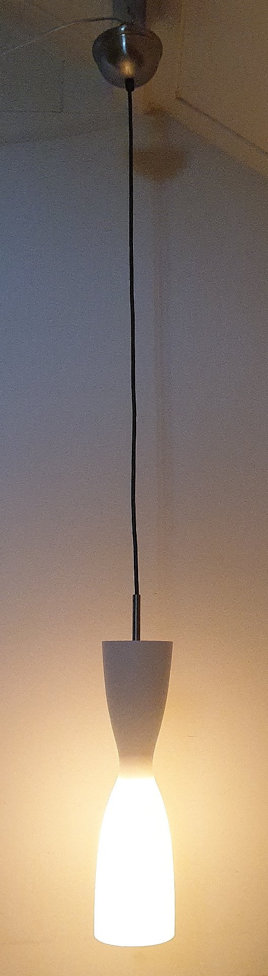 Image 1 of Hala Zeist 2 Lampes à Suspension en Verre Opalin