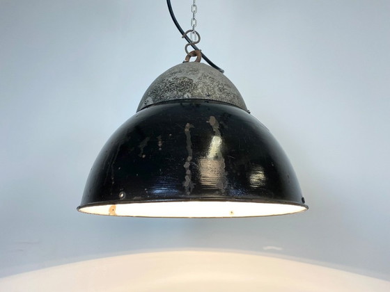 Image 1 of Lampada a sospensione industriale in smalto nero, anni '30