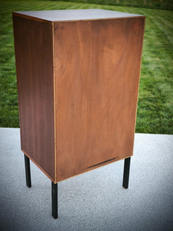 Image 1 of Secretario Pierre Guariche de Meurop