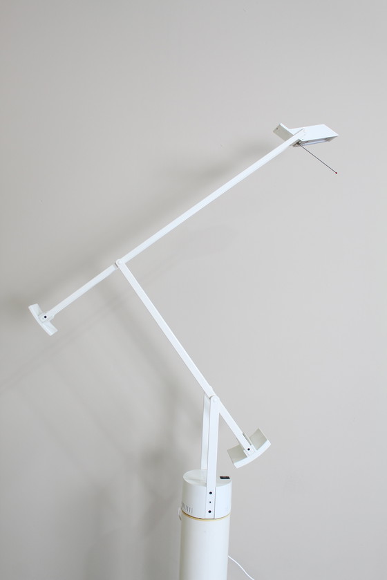 Image 1 of Vintage Vloerlamp, Bureaulamp Artemide Tizio 50 - Jaren '70