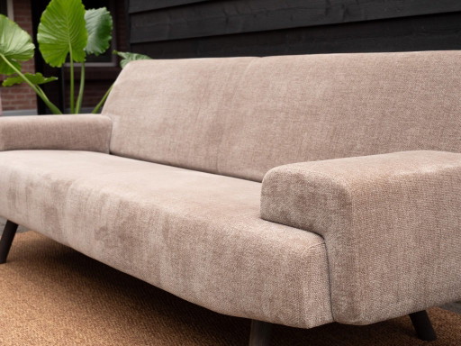Havee Cloak Sky | 3-Sitzer-Designsofa und Hocker | Beige – 3 5 zitsbanken, Textile (photo 2 of 9)
