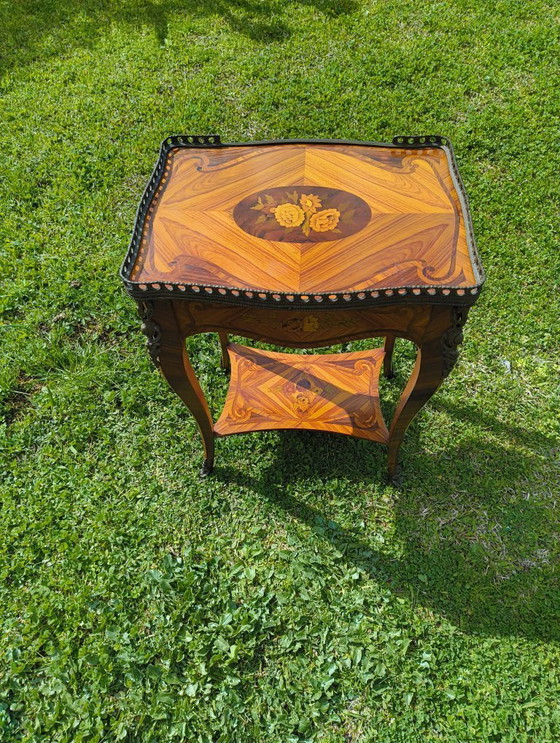 Image 1 of Gabinete francés del siglo XX