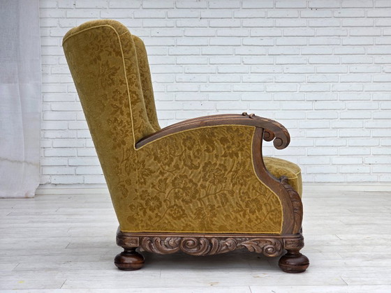 Image 1 of 1960er Jahre, dänischer Sessel mit hoher Lehne, Möbelwolle, massives Eichenholz.