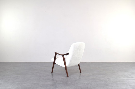 Image 1 of Mid-Century „Tenor“-Sessel aus Teakholz und Bouclé von Møre Lenestolfabrikk, 1960er Jahre.